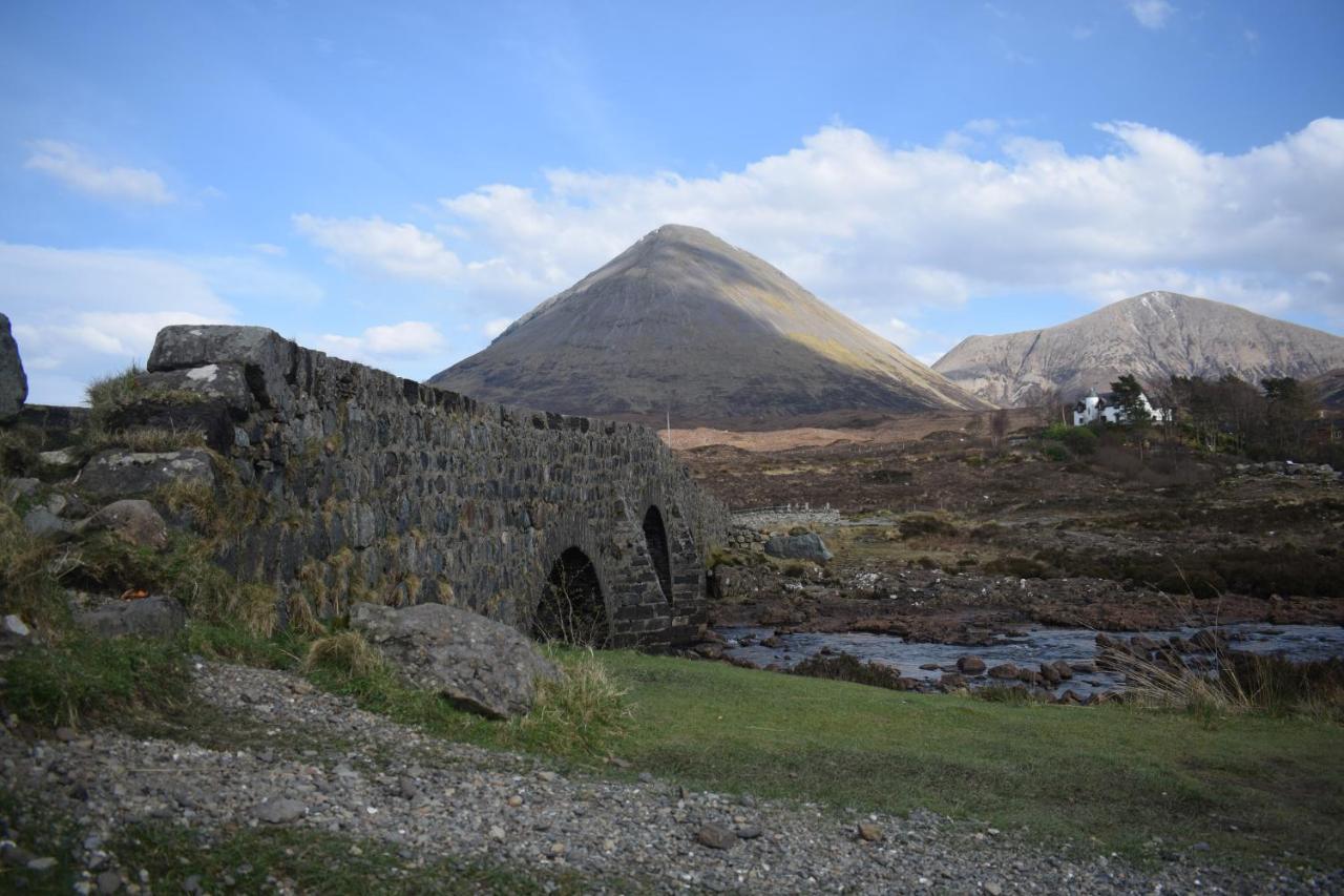 Skye Lodge Dunvegan Skye Eksteriør billede